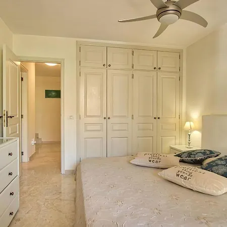 Feel At Home! Two Level With 2 Terraces And Swimming Pool 아파트 *